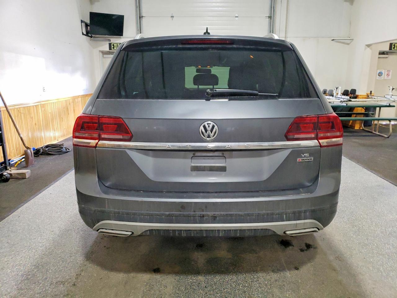 2018 Volkswagen Atlas - Image 6