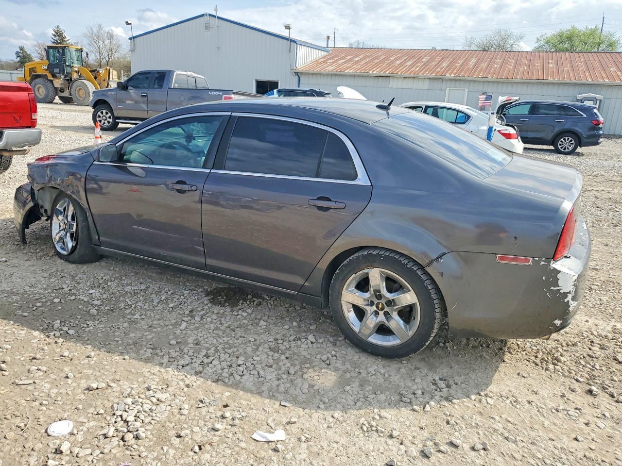2010 Chevrolet Malibu 1Lt - Фото 2