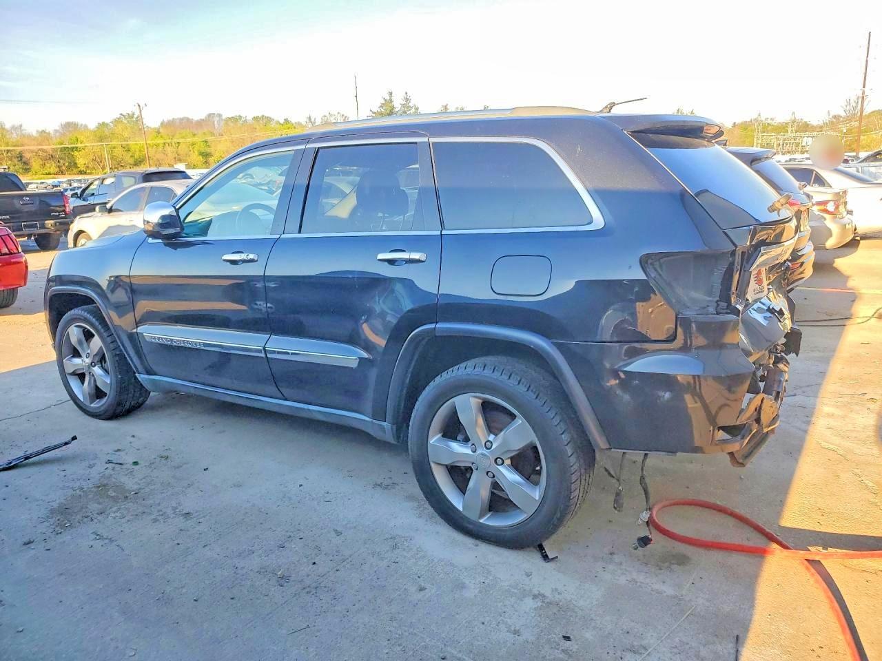 2011 Jeep Grand Cherokee Limited - Фото 2