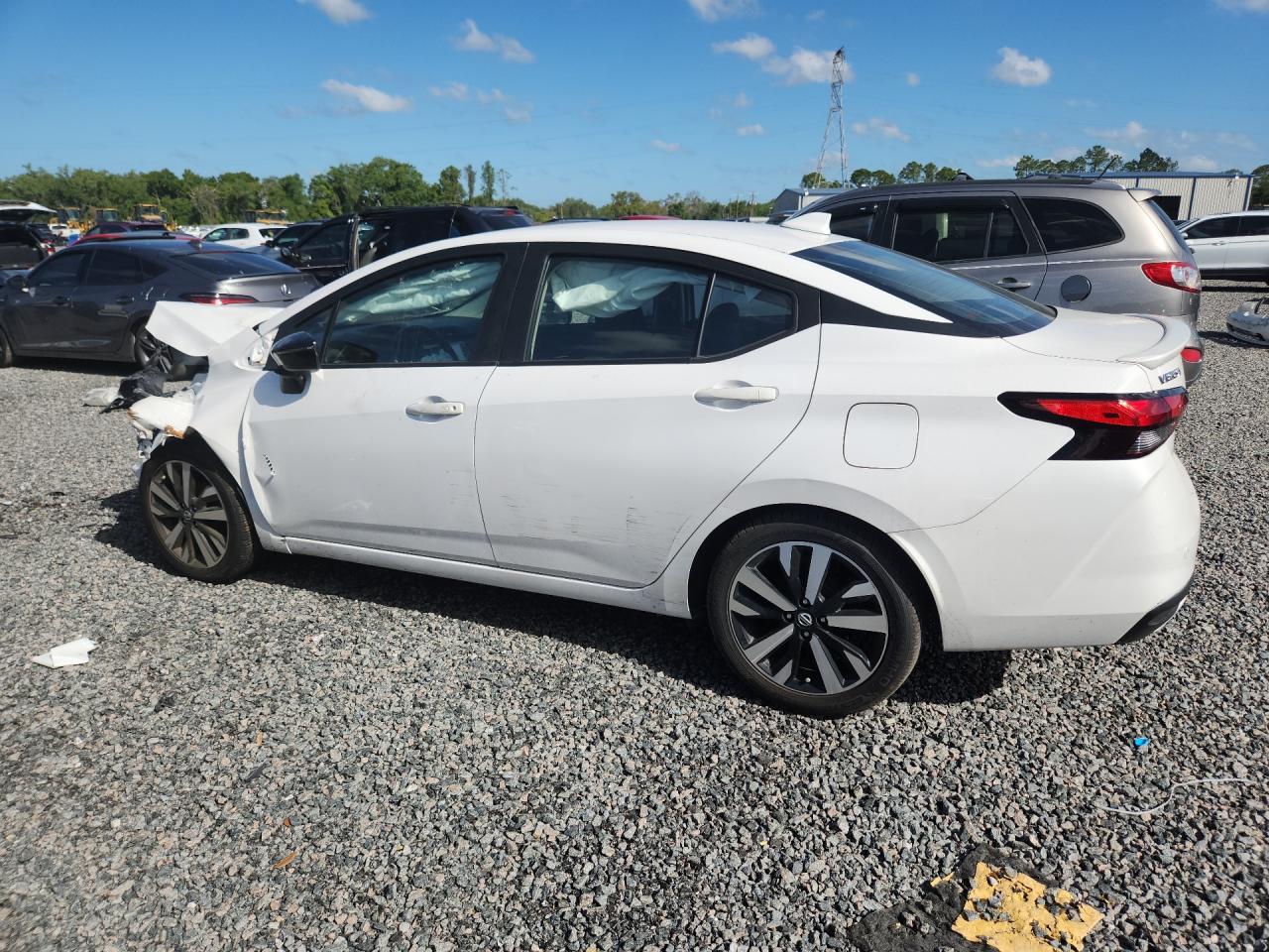 2022 Nissan Versa Sr - Фото 2
