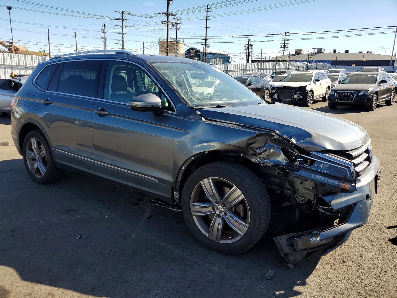 2019 Volkswagen Tiguan Sel Premium - Фото 4