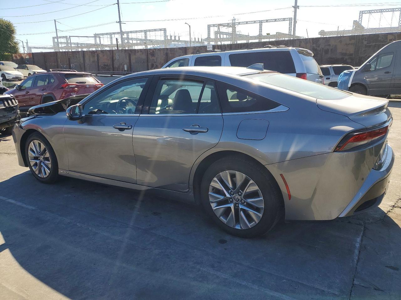 2023 Toyota Mirai Xle - Фото 2