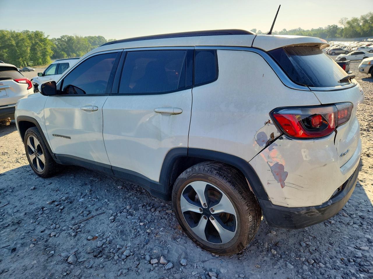 2018 Jeep Compass Latitude - Фото 2