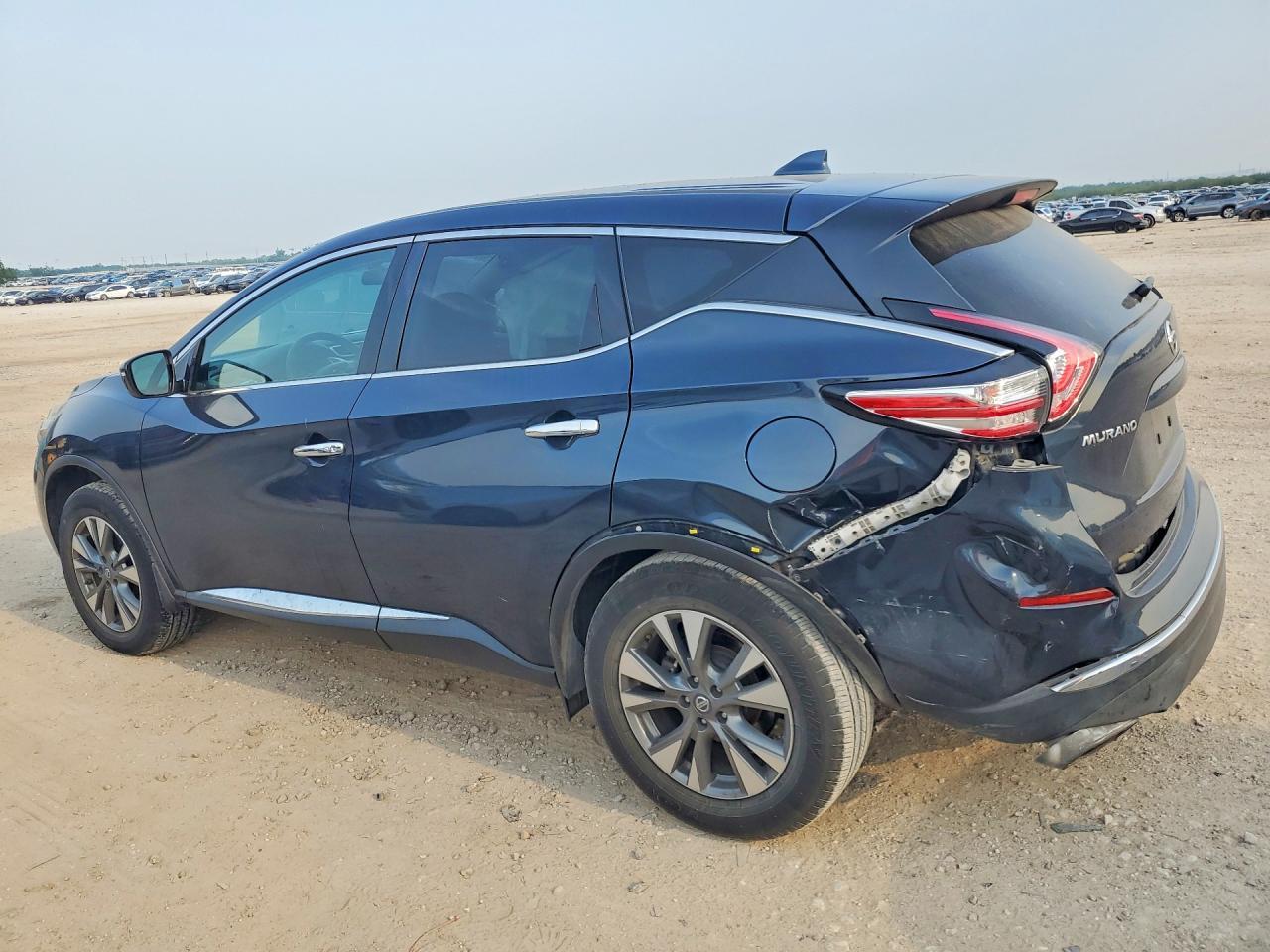 2018 Nissan Murano S - Image 2