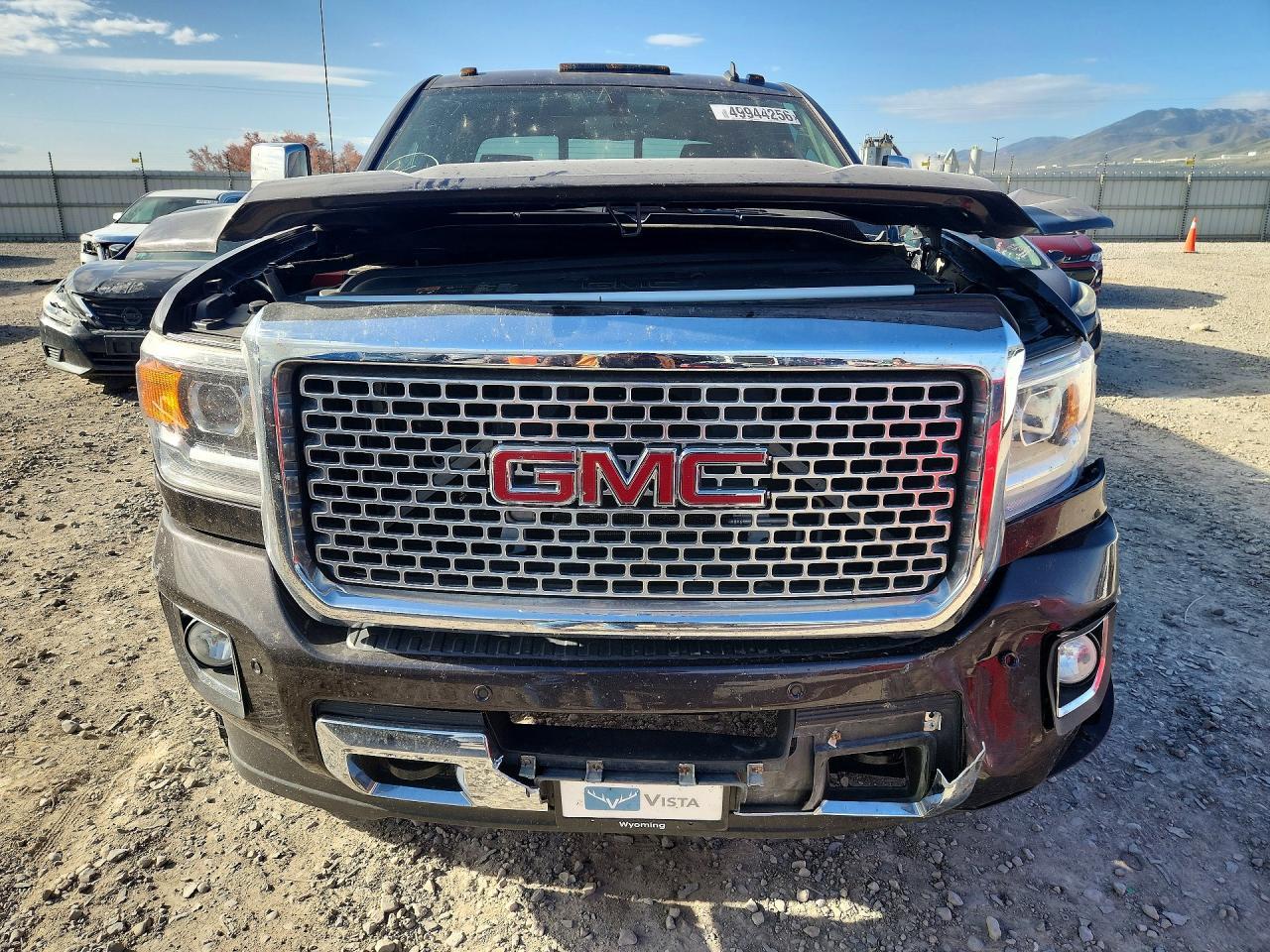 2015 GMC Sierra K2500 Denali - Image 5