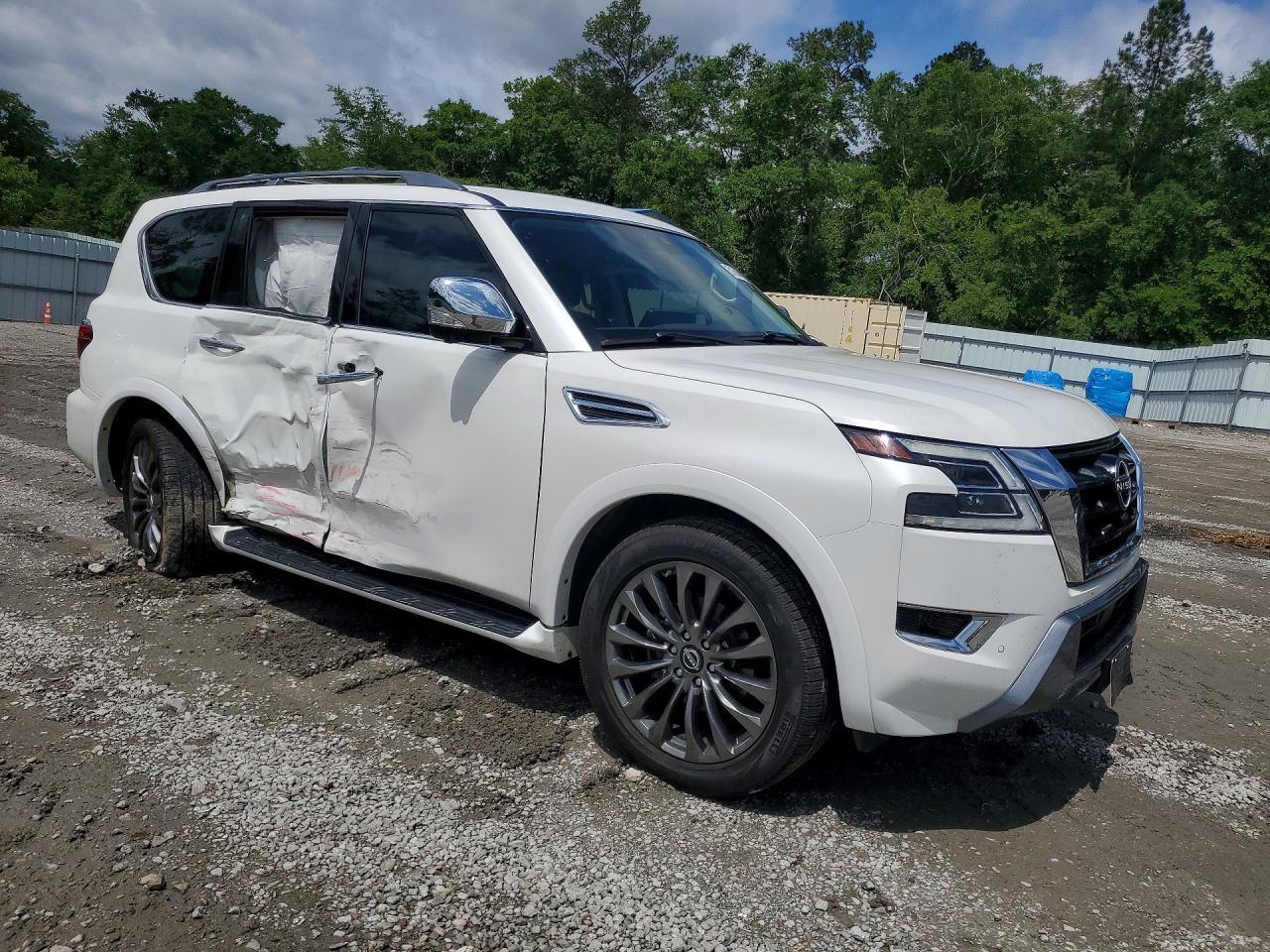 2023 Nissan Armada Platinum - Image 4