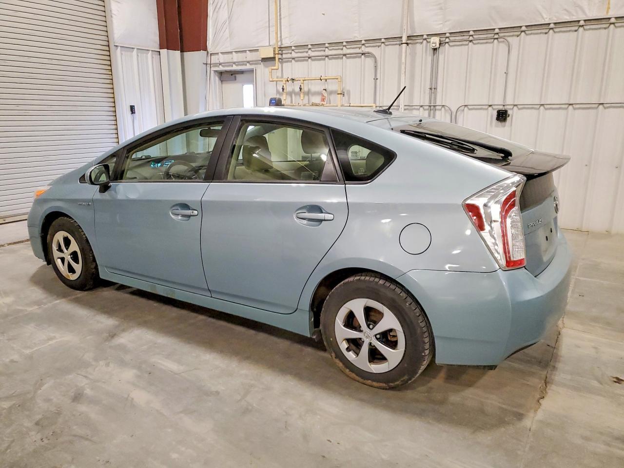 2013 Toyota Prius Three - Image 2