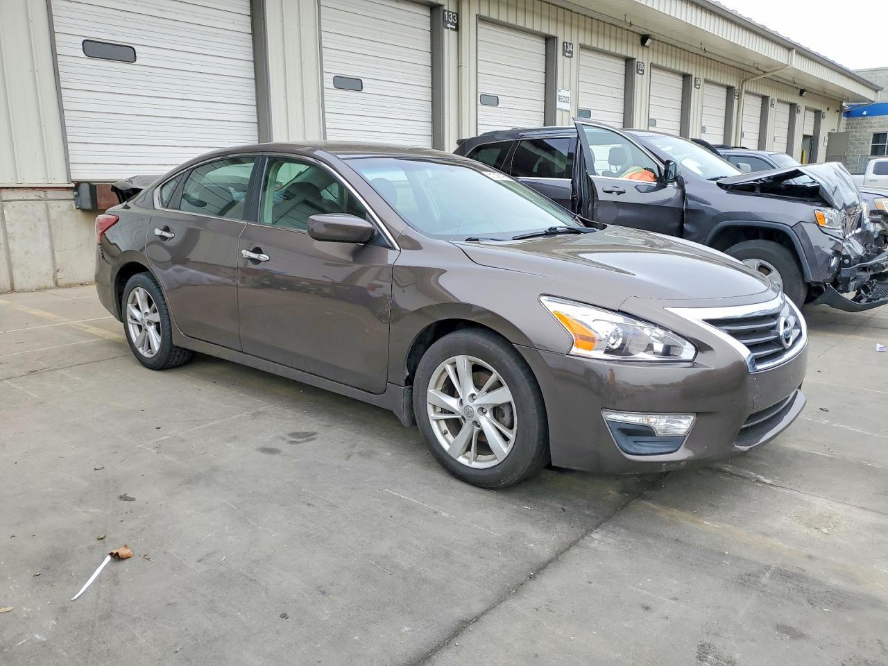 2013 Nissan Altima 2.5 - Фото 3