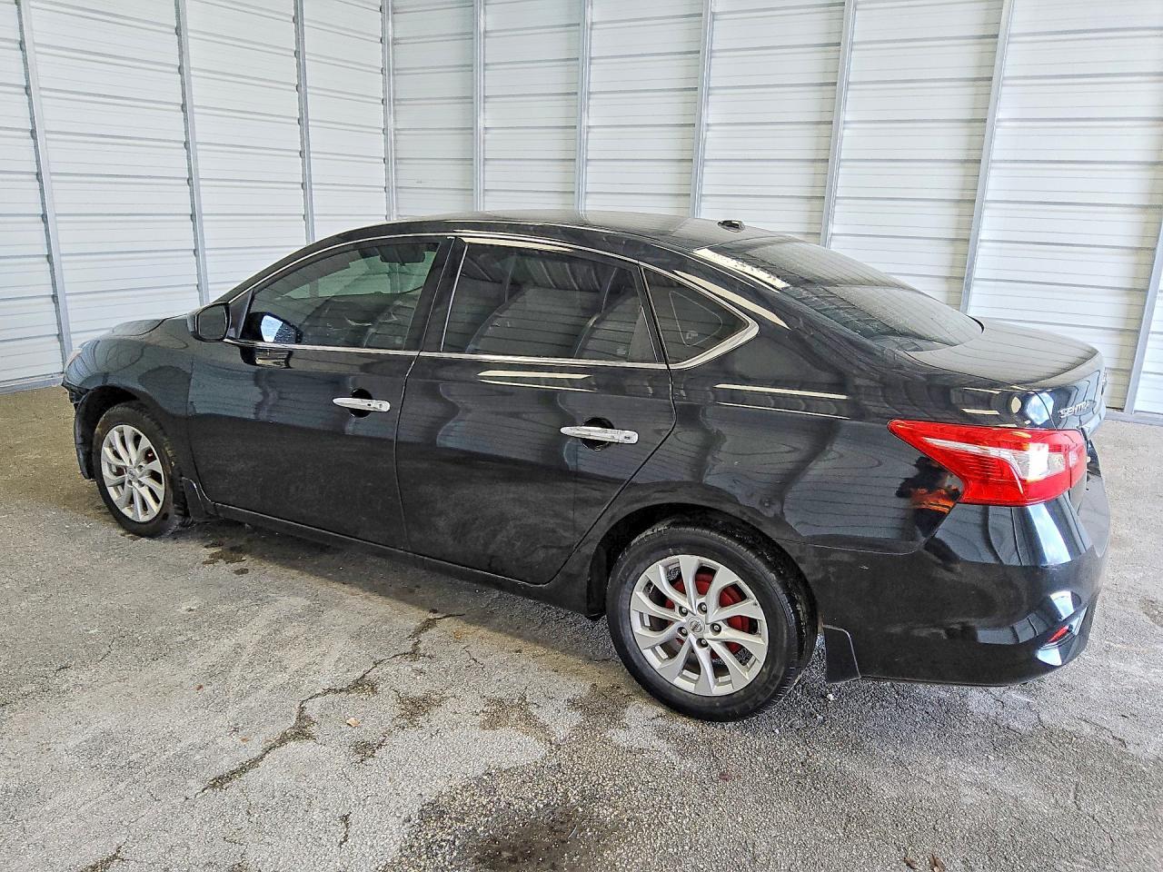 2018 Nissan Sentra Sv - Фото 2