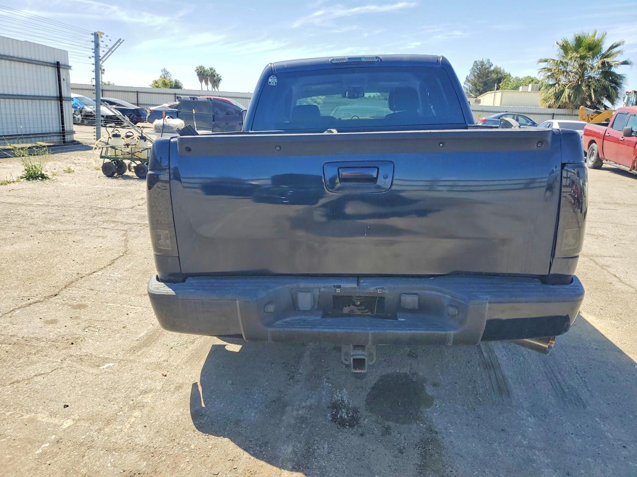 2008 Chevrolet Silverado K1500 - Image 6