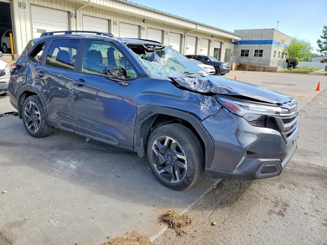 2025 Subaru Forester Limited - Фото 4