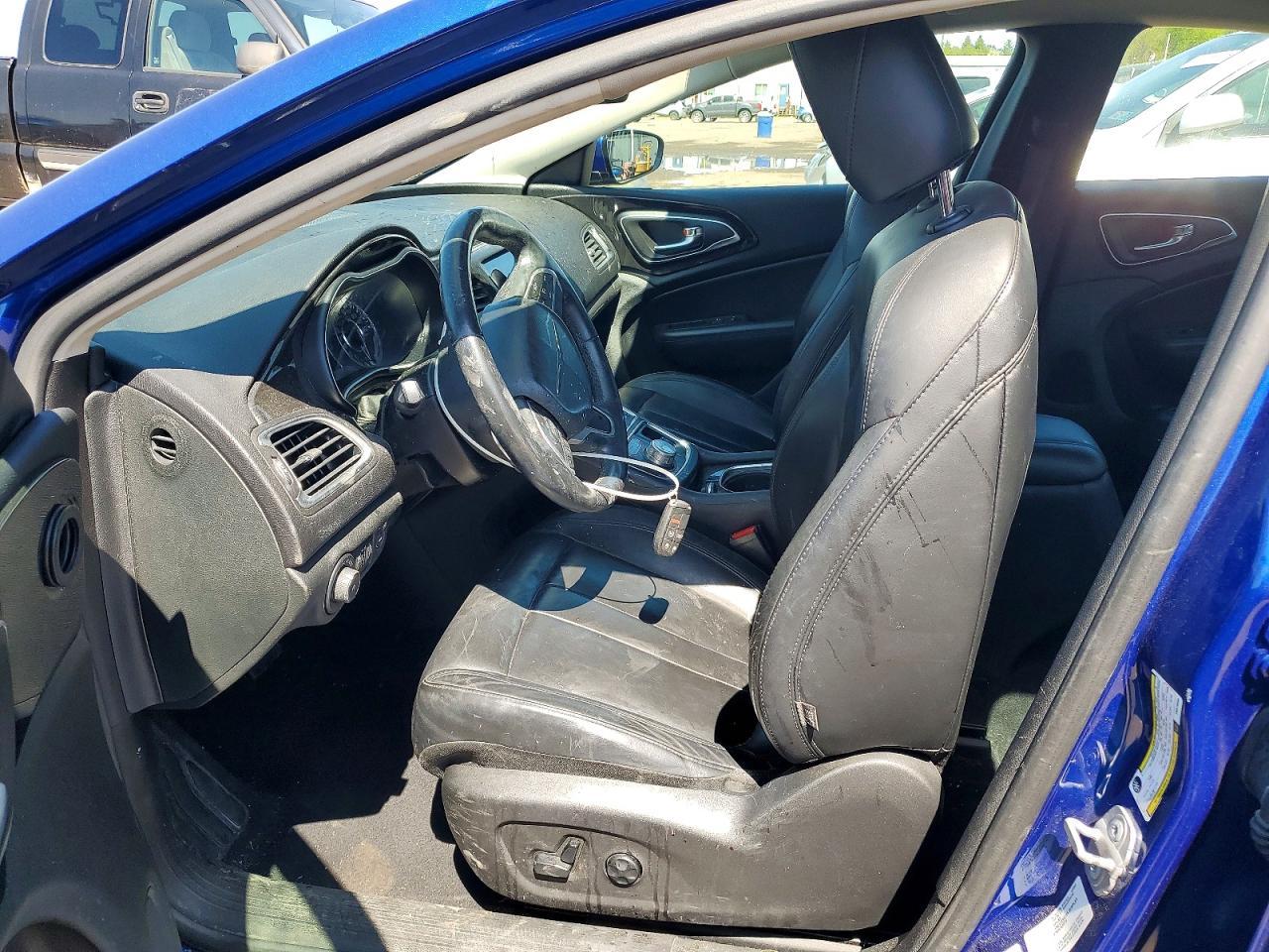 2015 Chrysler 200 C - Фото 7