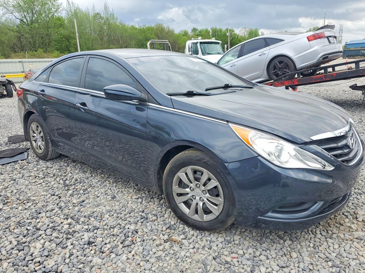 2012 Hyundai Sonata Gls - Image 4