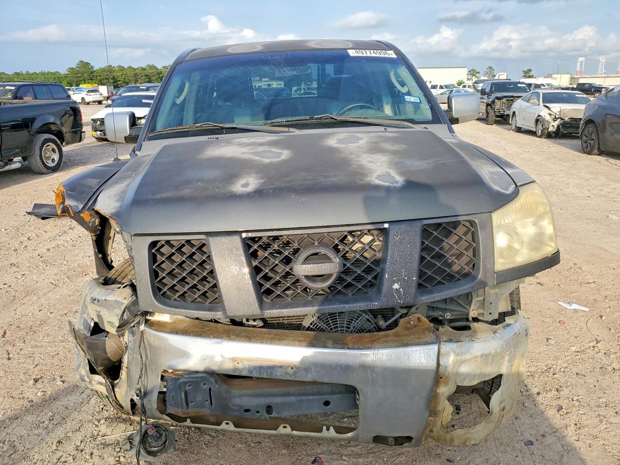 2005 Nissan Titan Xe - Image 5