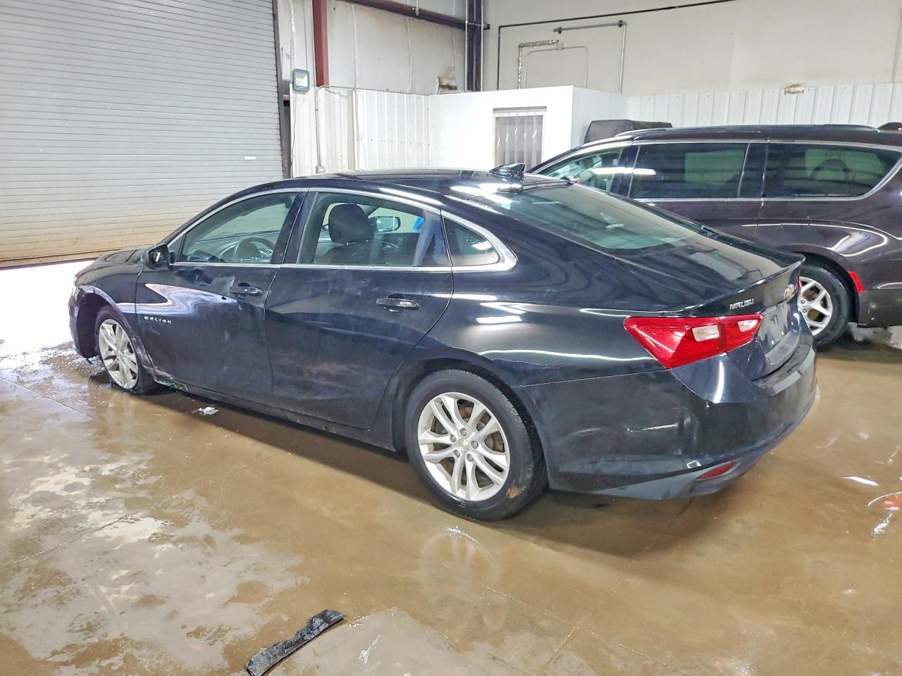 2018 Chevrolet Malibu Lt - Фото 2