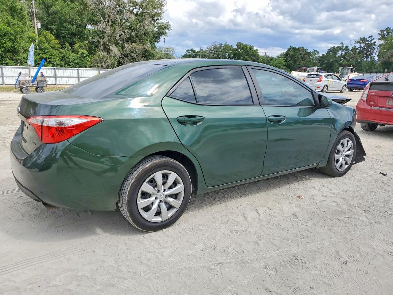 2016 Toyota Corolla Le - Фото 3