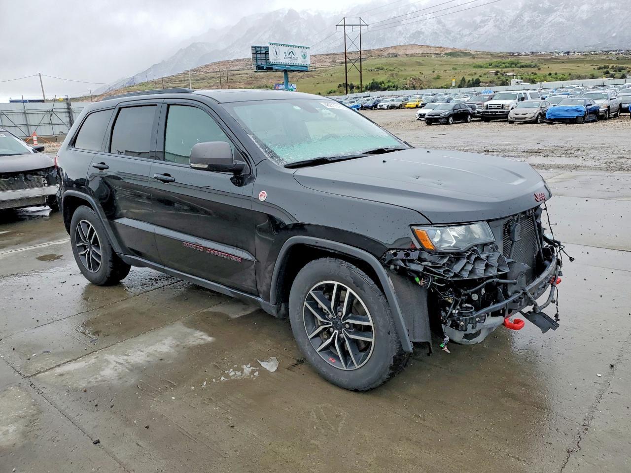 2021 Jeep Grand Cheroke - Фото 4