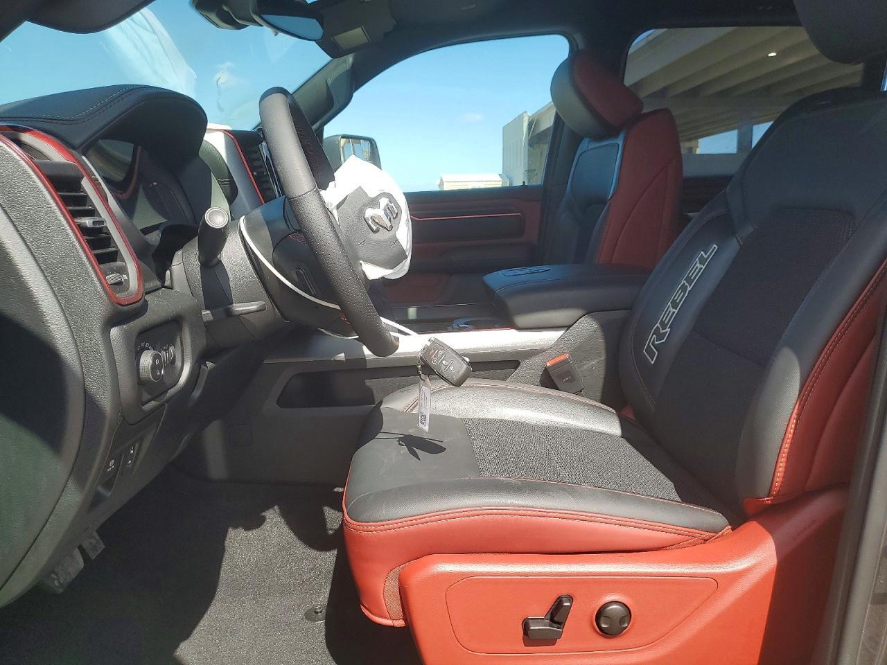 2026 Ram 1500 Rebel - Фото 7
