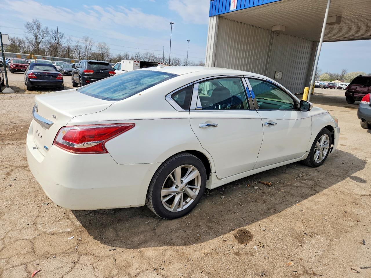 2013 Nissan Altima 2.5 - Фото 3