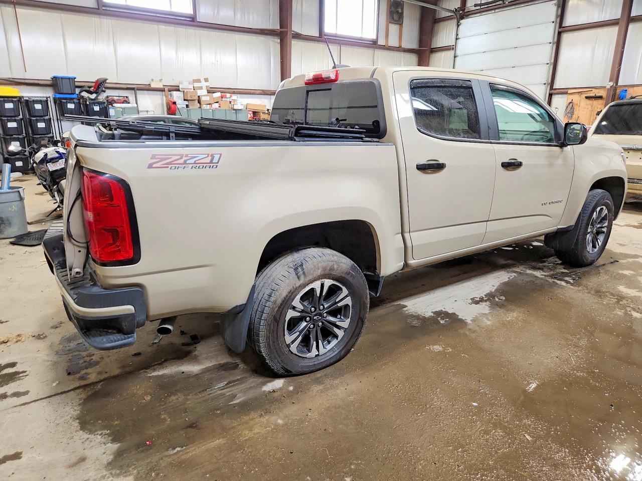 2022 Chevrolet Colorado Z71 - Фото 3