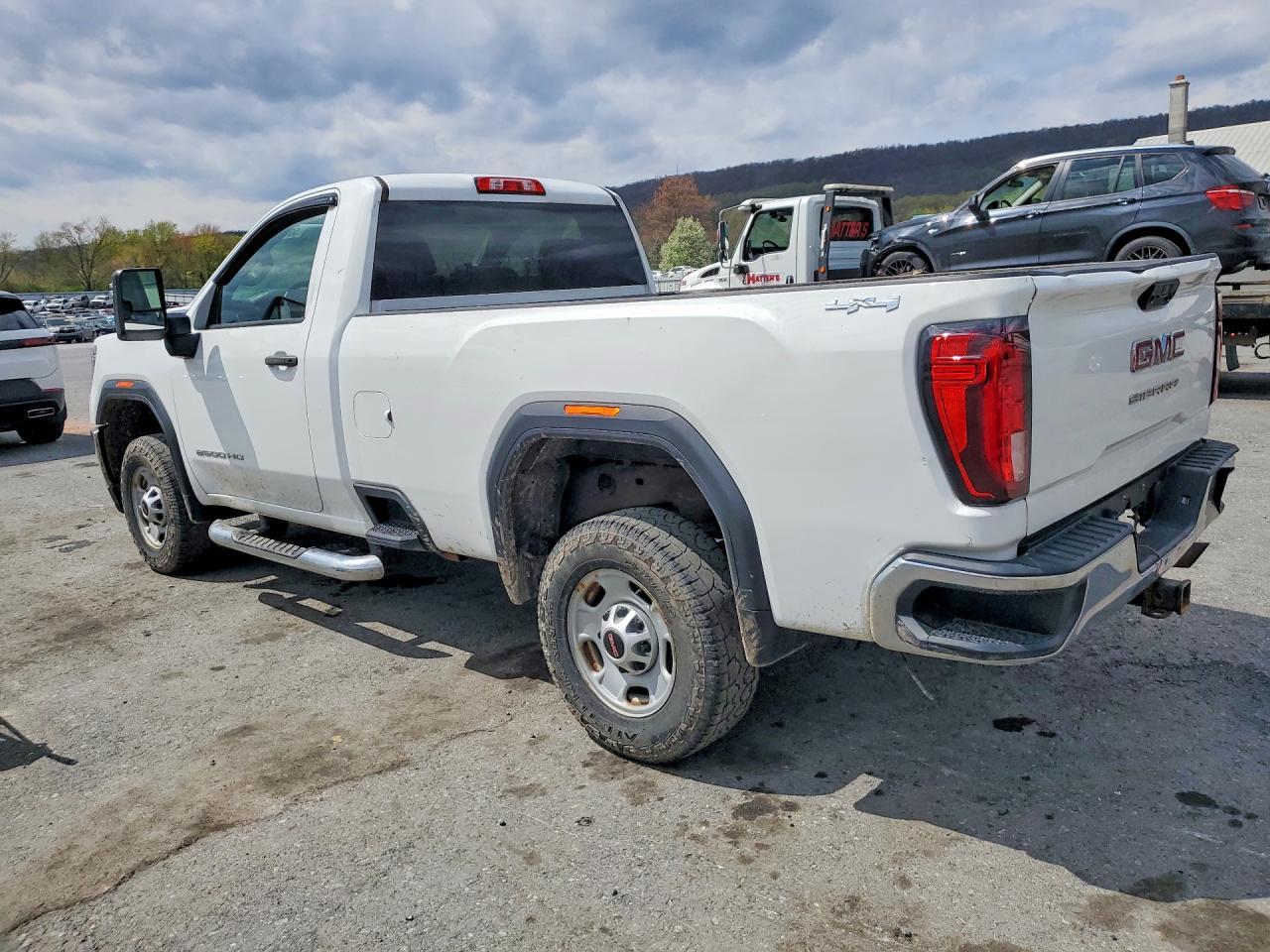 2020 GMC Sierra K2500 Heavy Duty - Image 2