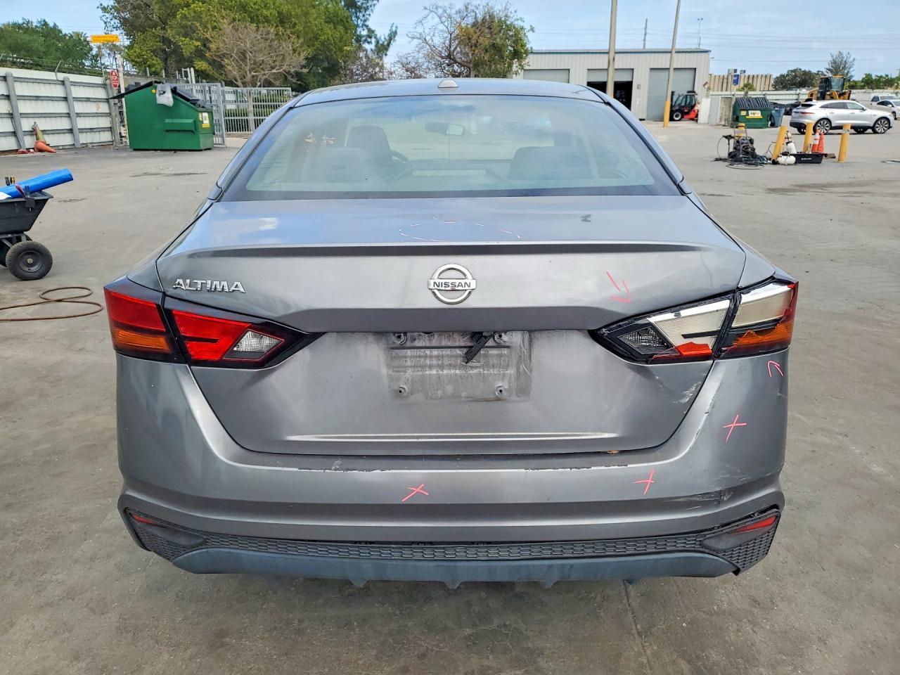 2020 Nissan Altima 2.5 S - Image 6