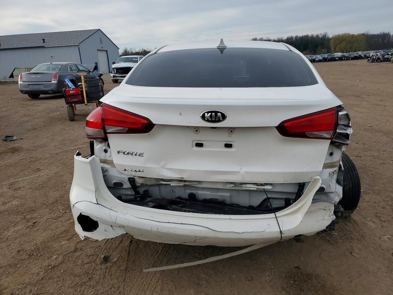 2017 Kia Forte Lx - Фото 6
