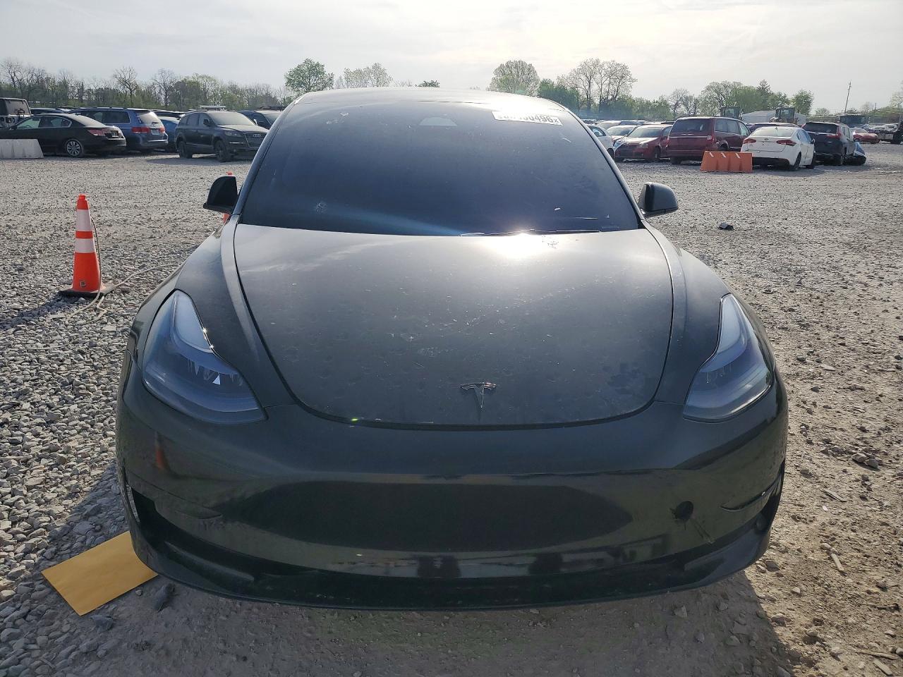 2023 Tesla Model 3 - Image 5