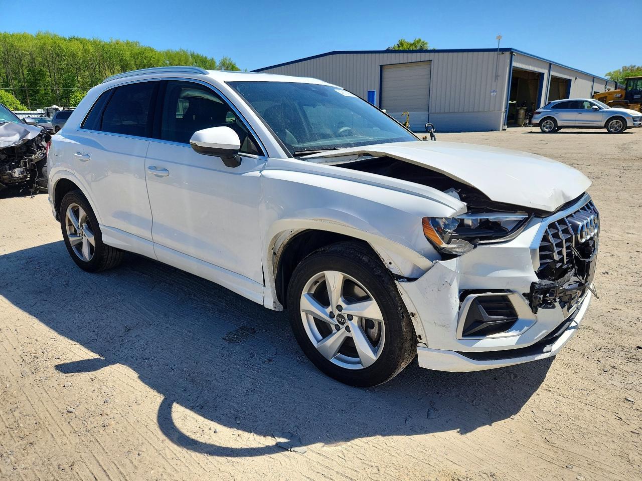 2021 Audi Q3 Premium 40 - Фото 4