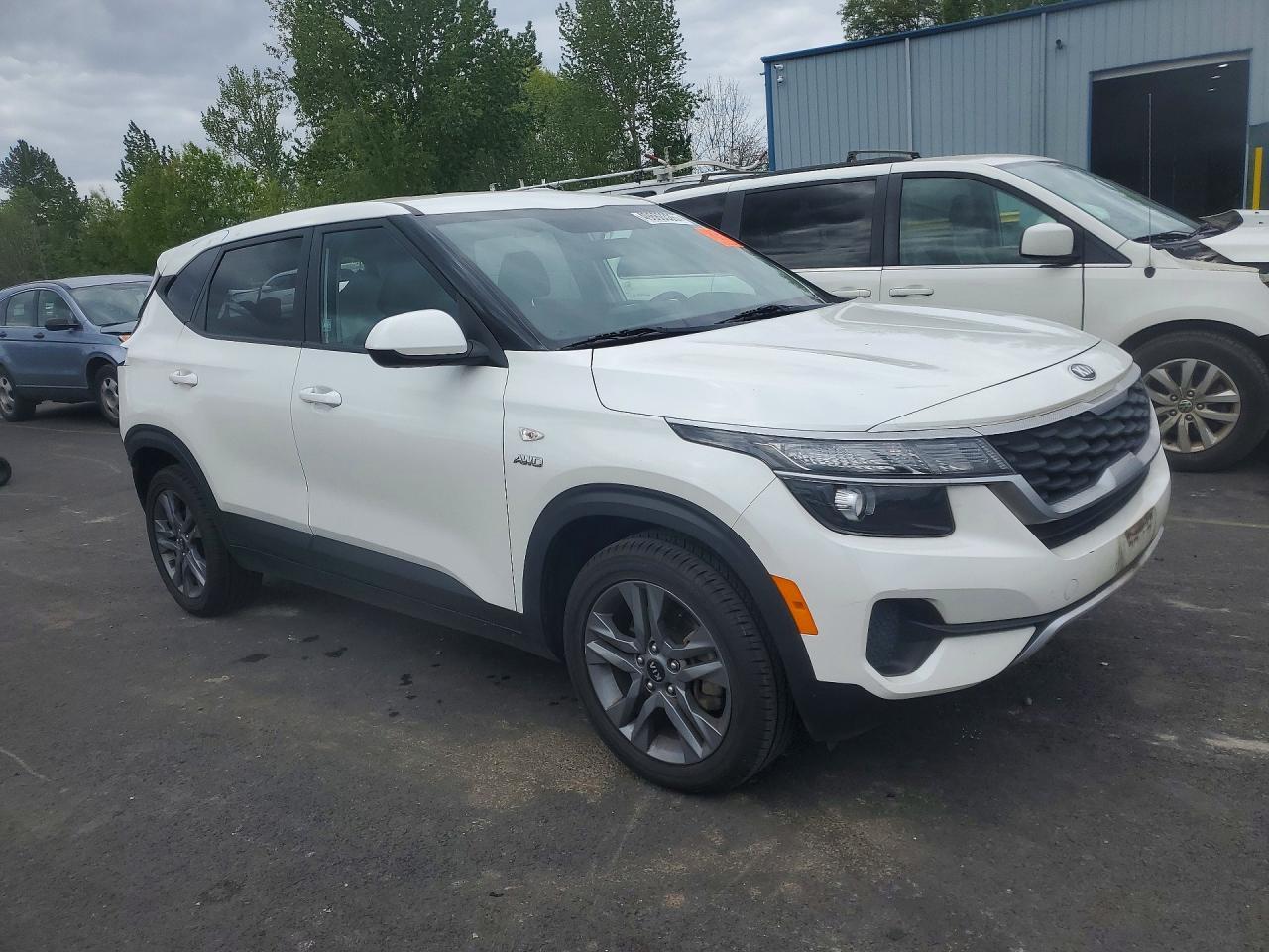 2022 Kia Seltos Lx - Фото 4
