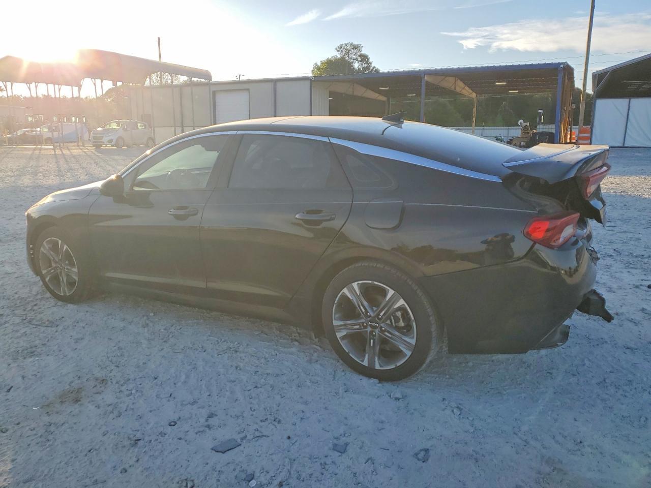 2022 Kia K5 Ex - Image 2