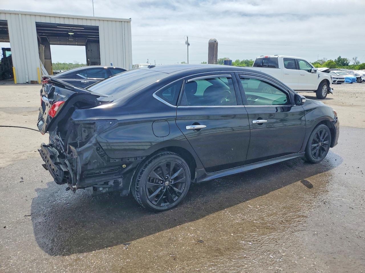 2017 Nissan Sentra Sr Turbo - Image 3