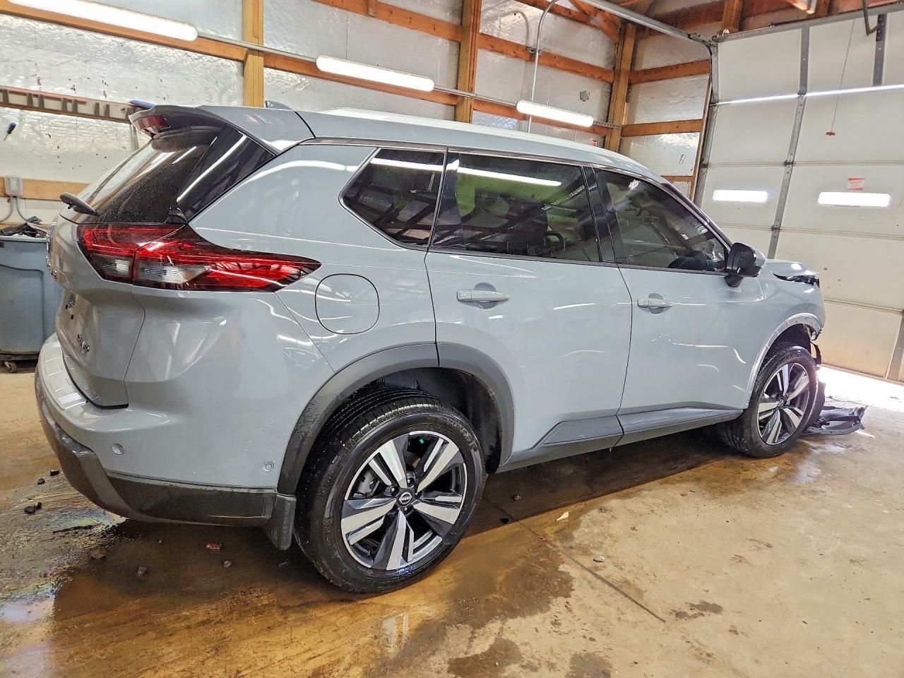 2025 Nissan Rogue Sl - Фото 3