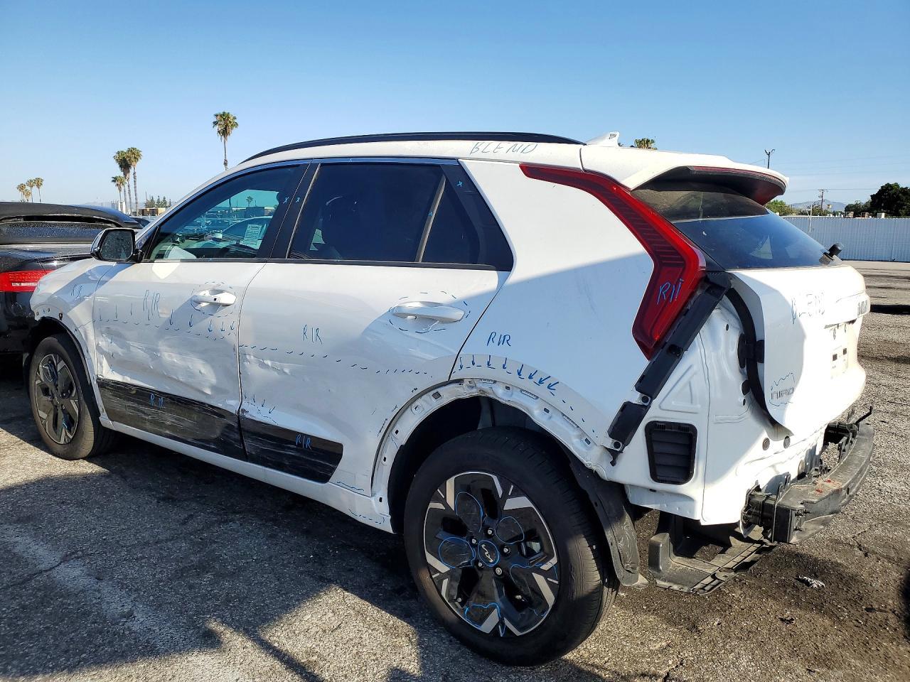 2025 Kia Niro Wind - Фото 2