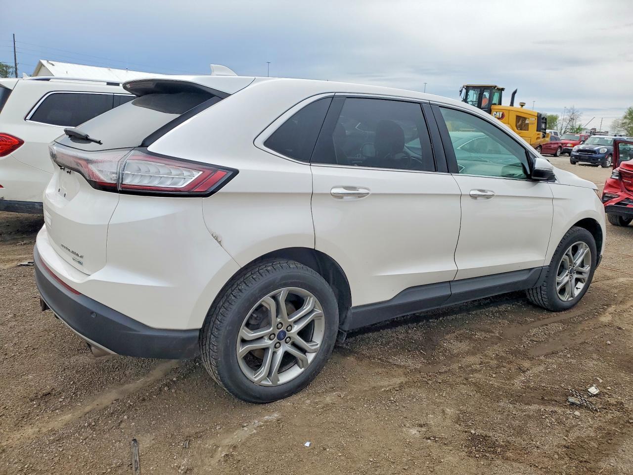 2017 Ford Edge Titanium - Фото 3