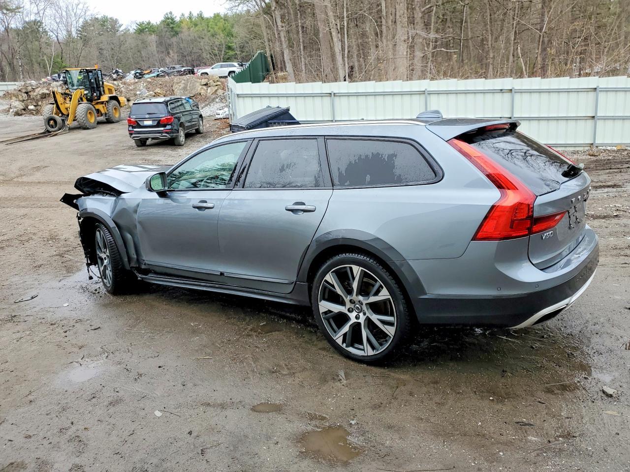 2020 Volvo V90 Cross Country T6 Inscription - Image 2