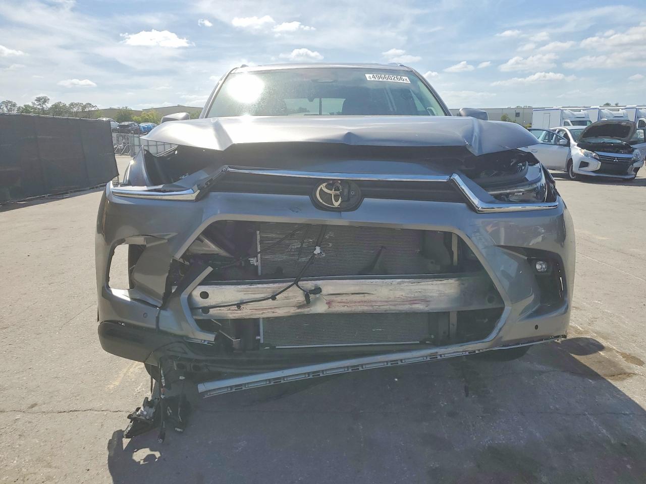 2026 Toyota Grand Highlander Platinum - Image 5