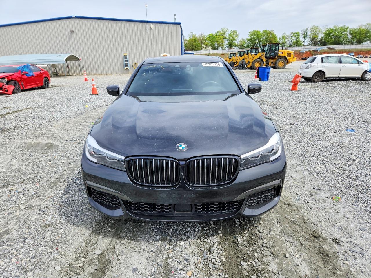 2019 BMW 740 I - Image 5