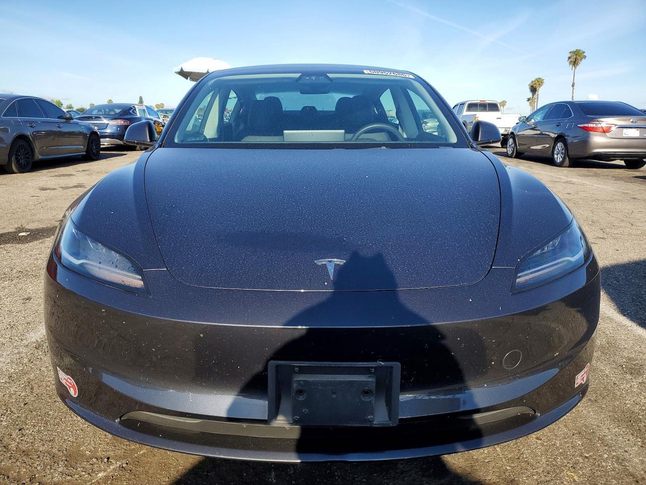 2024 Tesla Model 3 - Фото 5