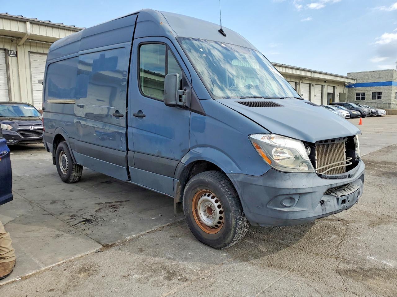 2018 Mercedes Benz Sprinter 2500 - Image 4