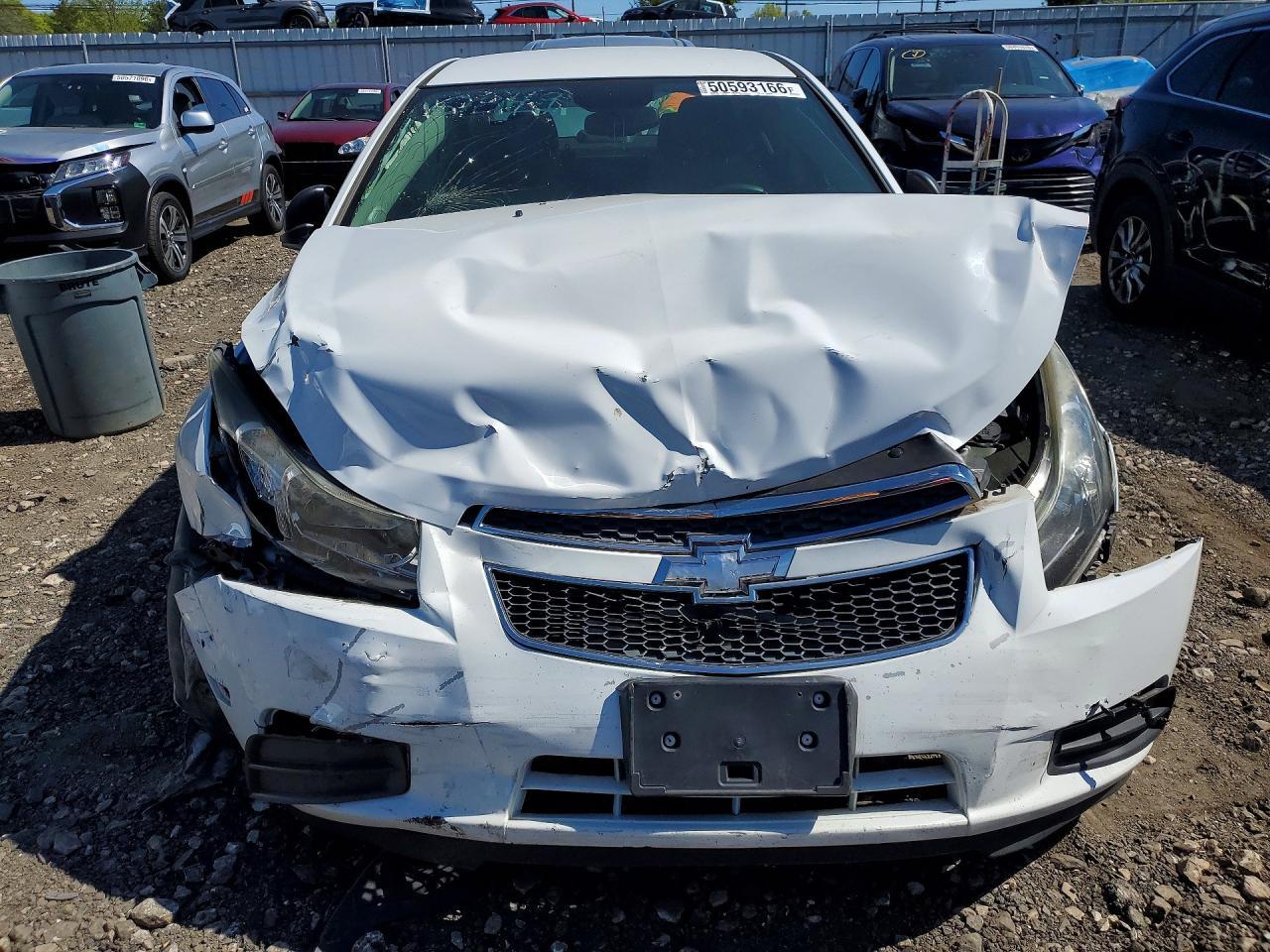 2015 Chevrolet Cruze Ls - Image 5