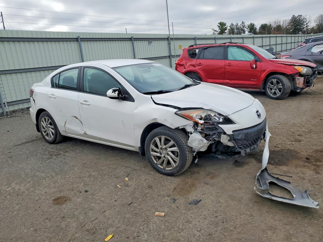 2013 Mazda 3 I - Фото 4
