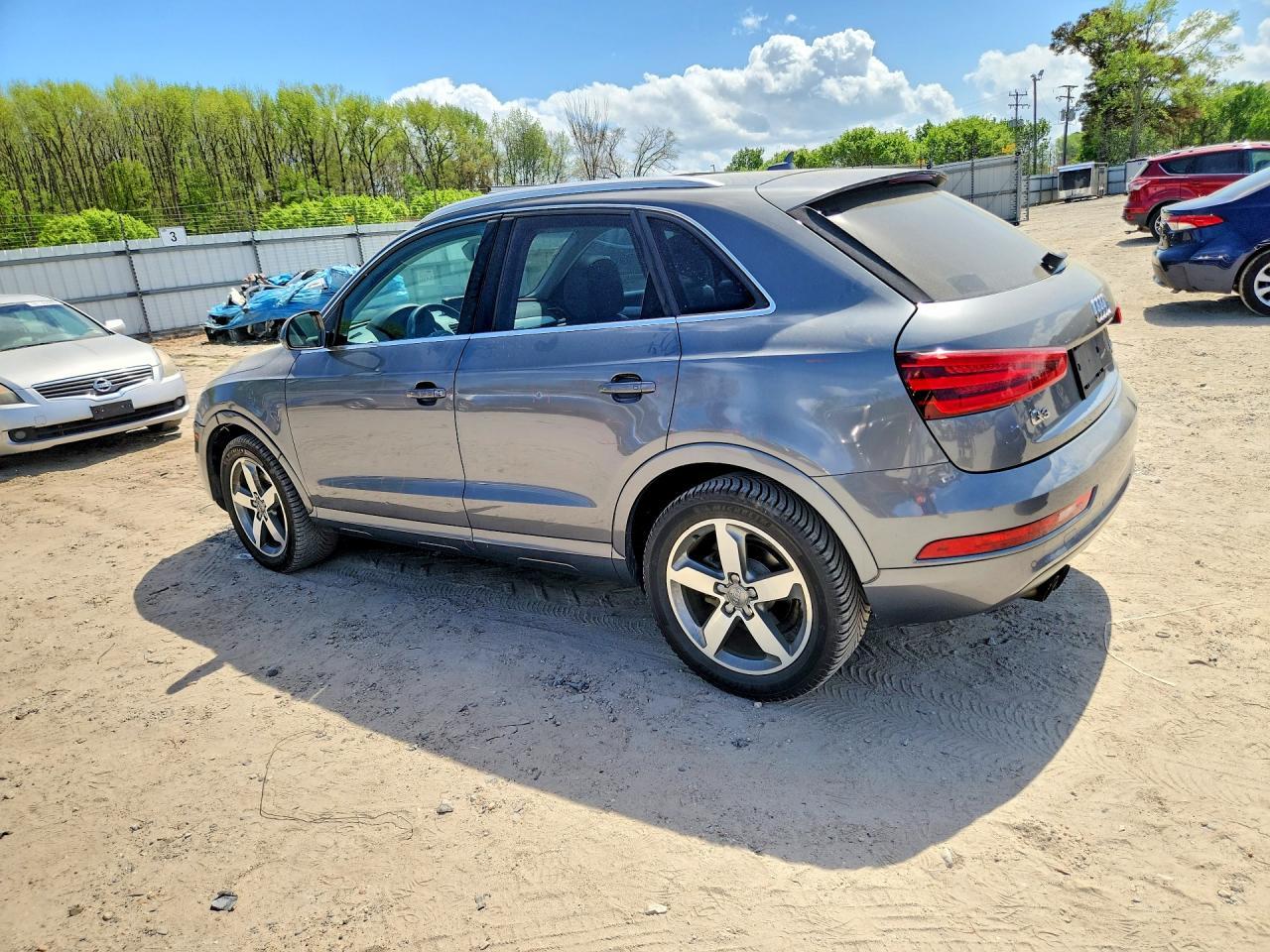 2015 Audi Q3 Prestige - Image 2