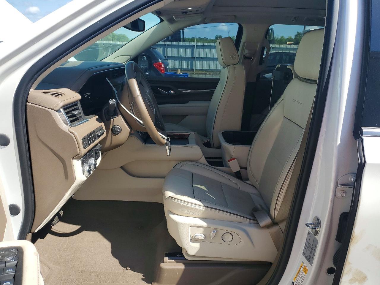 2023 GMC Yukon Denali - Image 7