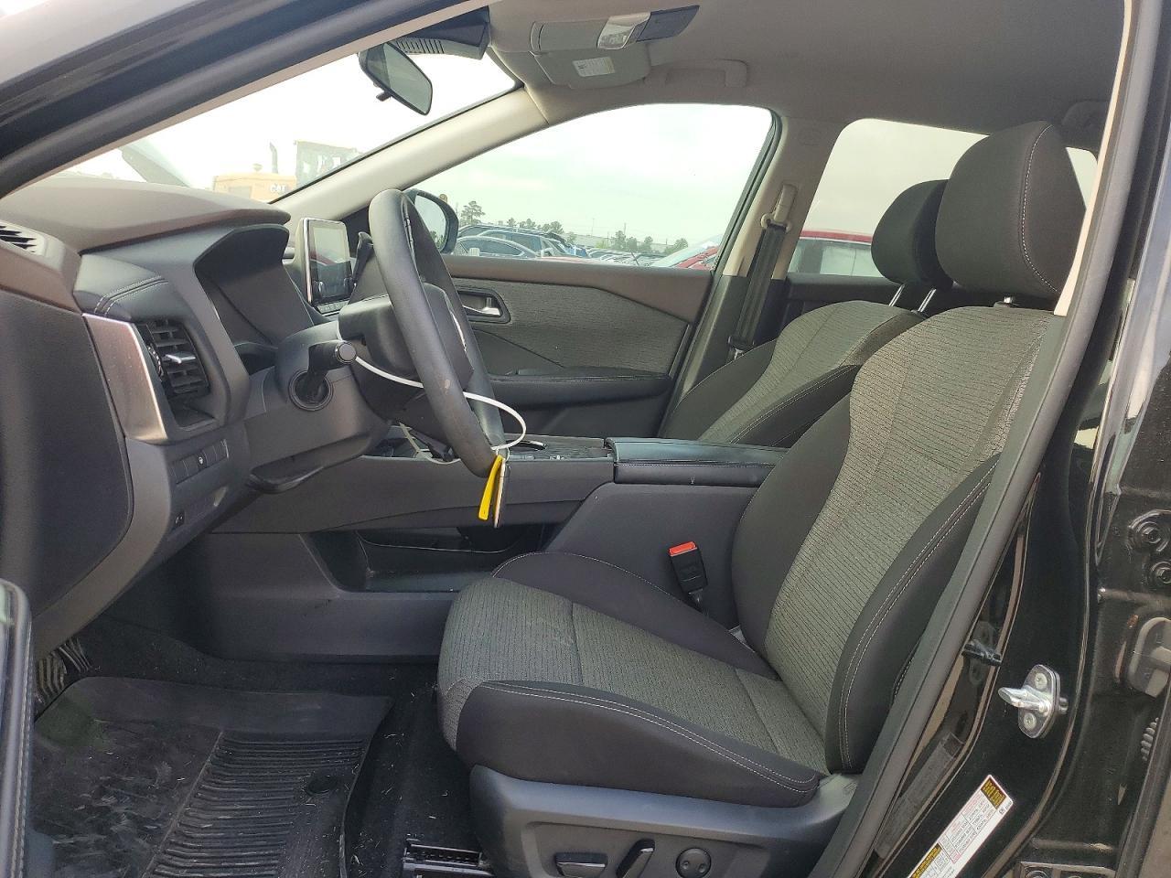 2023 Nissan Rogue Sv - Image 7
