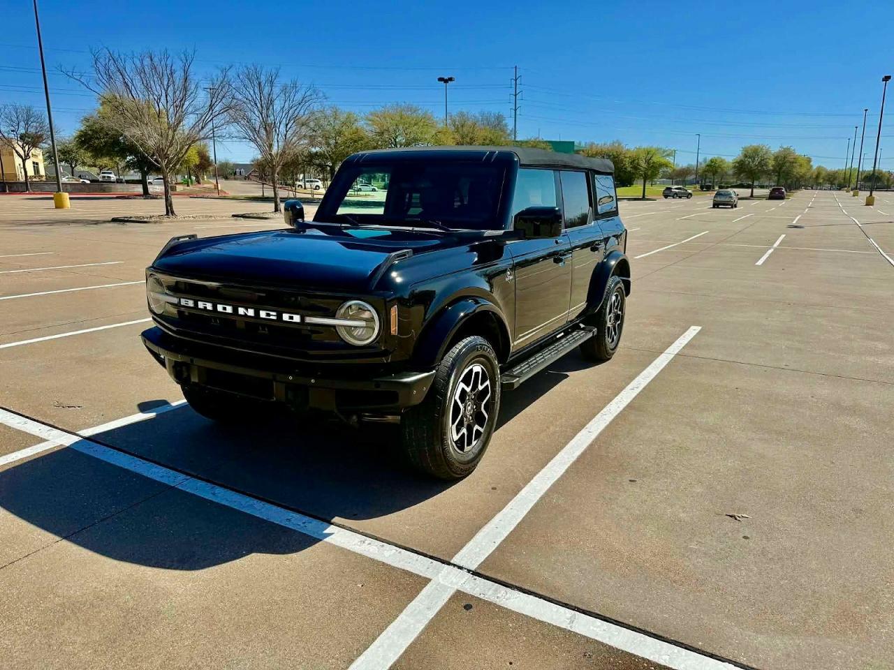 2022 Ford Bronco Base - Фото 2
