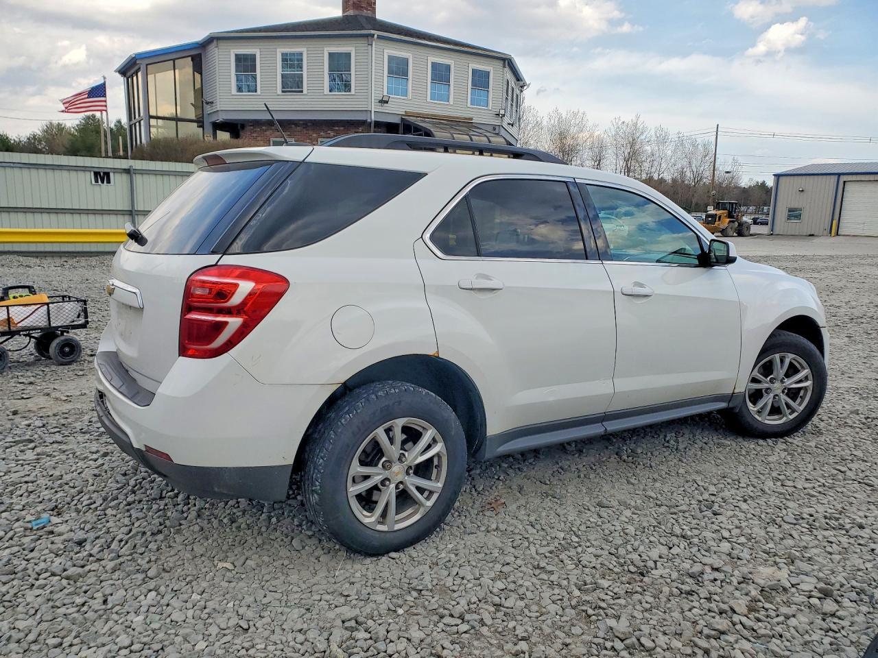 2016 Chevrolet Equinox Lt - Image 3
