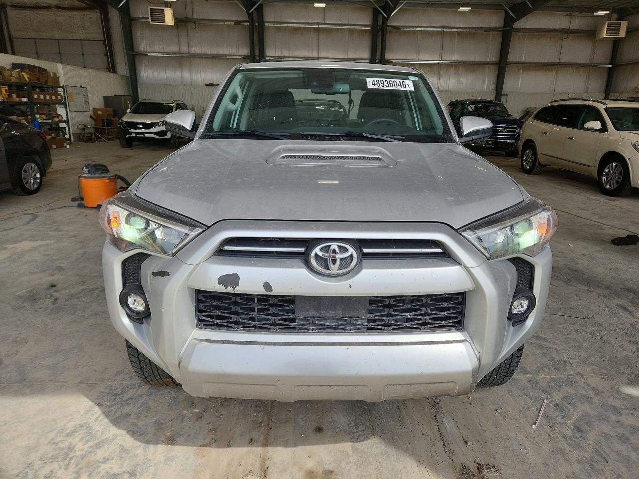 2023 Toyota 4Runner Trd Off-Road - Image 5