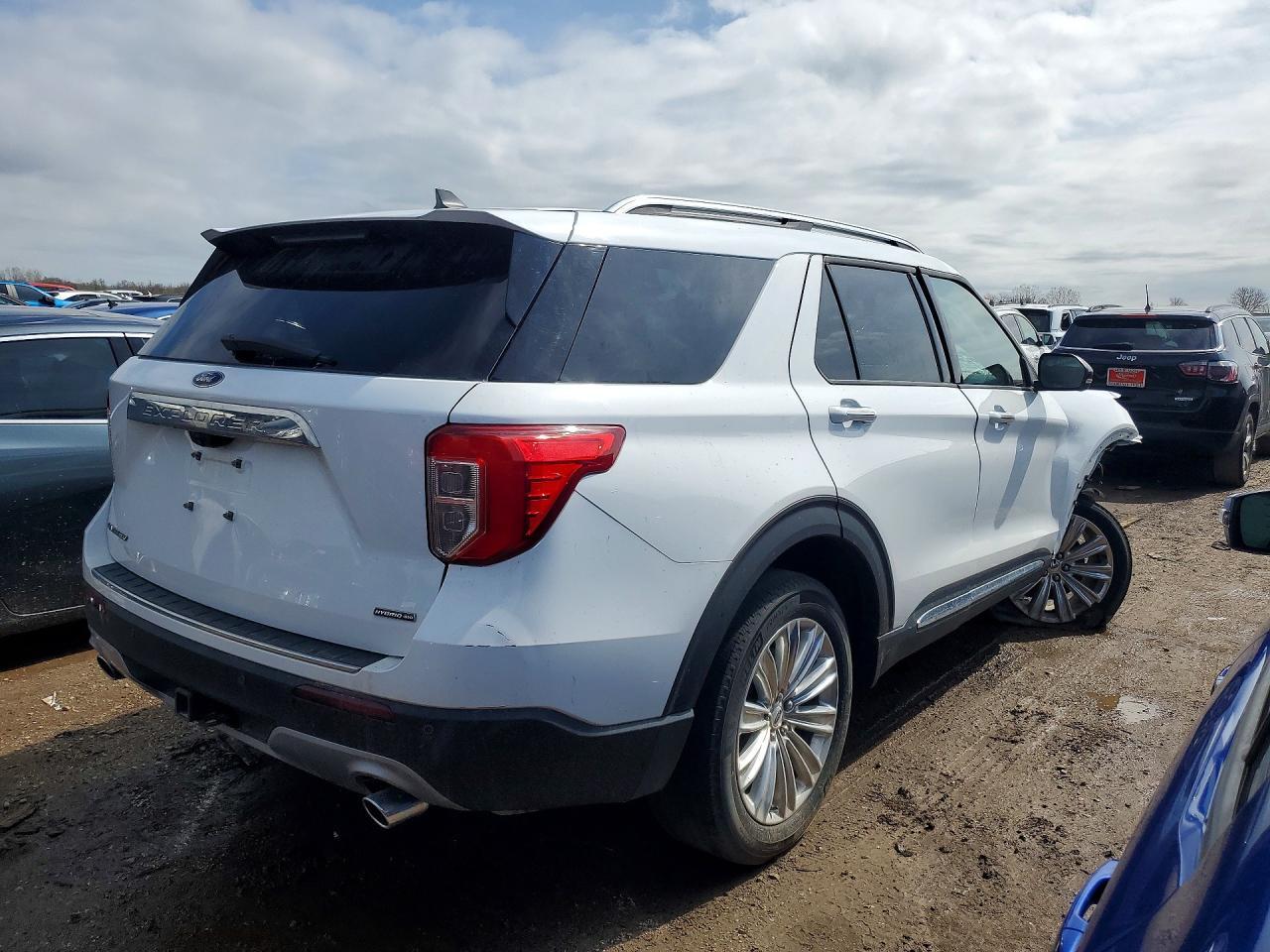 2022 Ford Explorer Limited Hybrid 4Wd V6 - Фото 3