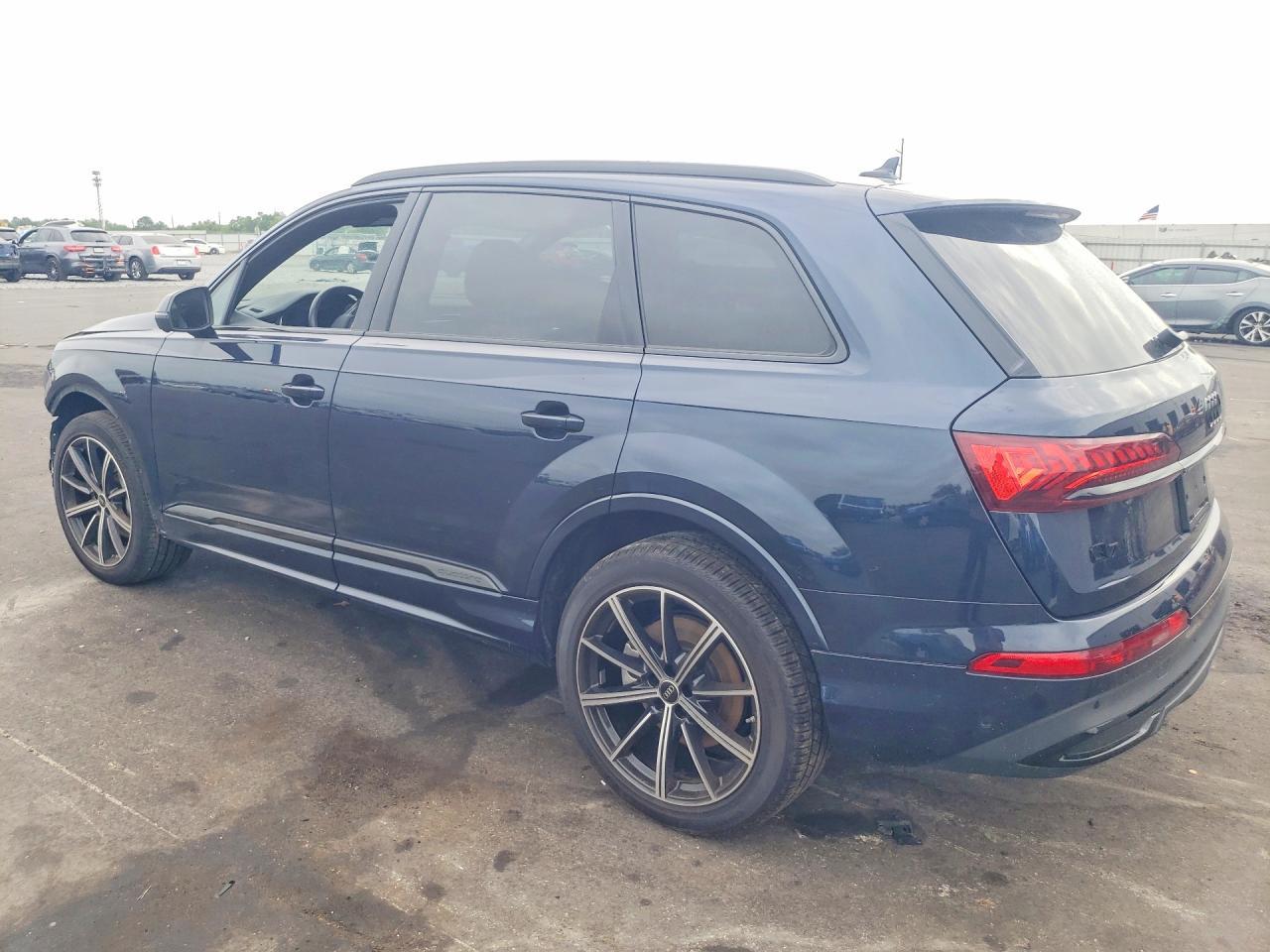 2024 Audi Q7 Premium Plus - Image 2